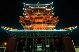 “中华第一木楼”飞云楼图片