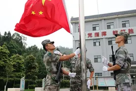 生在国旗下，长在春风里图片