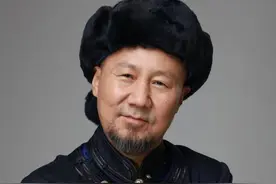 腾格尔：她若还在，我怎会家破人亡图片