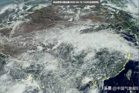 万里大气长河再现东亚！太空可见：巨大“人形”暴雨带笼罩我国图片