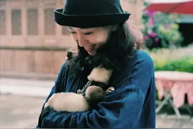 逃课辍学裸辞旅行，叛逆少女将一手好牌打烂，活出人人向往的人生图片