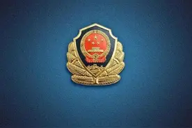 致敬“刀尖上的舞者”图片