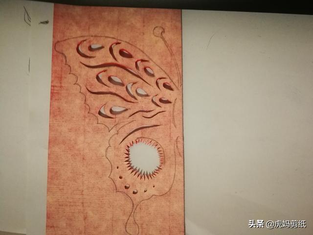 蝴蝶剪纸一点儿也不难,快来试试吧