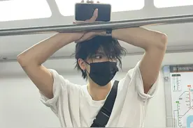 188cm“乌克兰帅哥”B站爆红！漫画脸顶级身材，却发现是女扮男装图片