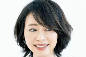 最新适合50岁的女性发型 远离爆炸麻花的大妈头图片