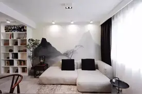 用整幅画装饰背景墙，视觉效果真的很惊艳图片