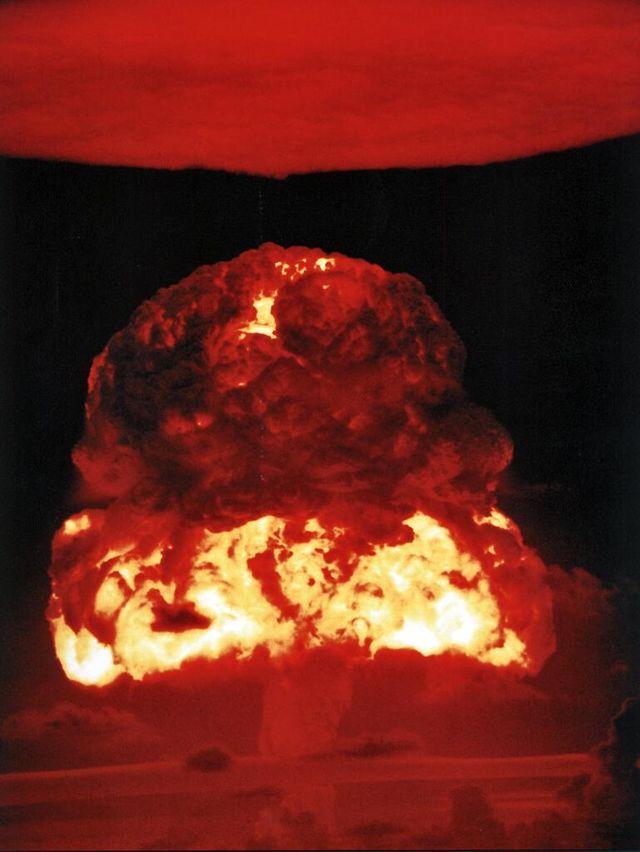 最全合集：88张核爆实验高清照片，全世界已知大型核爆实验2048次