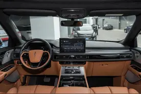 同平台的飞行家和探险者区别在哪里？图片