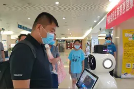 机器人导诊消杀，智慧病房建设……河科大一附院打造5G智慧医院提前看图片
