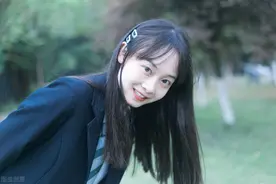 故事：一个月内，和大十岁的男神偶遇了三次后，他主动向我求婚了图片