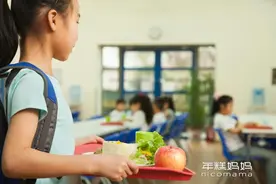 民办vs公办，孩子上小学后的差距是怎么拉开的？图片