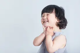 家长注意！孩子幼稚、适应性差，当心是精神发育迟滞图片