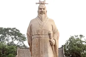 曹操真的是白脸奸臣吗，其实他的档案材料应该是这样的图片