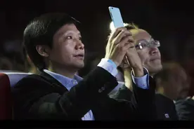 为所欲为的小米手机：给别家应用强加开屏广告，自家应用特殊待遇图片