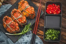 中秋时节话螃蟹图片