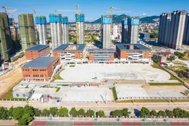 莆田秀屿：科教兴区 工业强区 物流活区 海洋富区 新城旺区图片