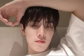 蠢成这样，求你早日滚出娱乐圈吧图片