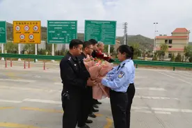 清涧警方再破命案积案 潜逃29年疑犯被抓捕归案图片