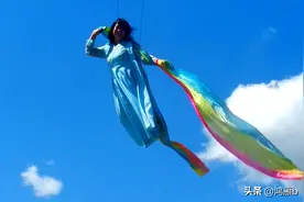 75岁老太太圆飞天梦——本溪关山湖体验天外飞仙图片