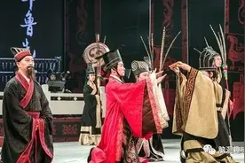 墓碑上的“故、显、考、妣”啥意思，有什么区别图片
