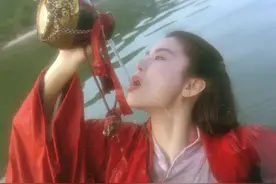 林青霞19岁，23岁，38岁，40岁，50岁，哪一个最美？图片