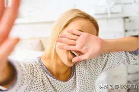 You think too highly of me 你太抬举我了图片