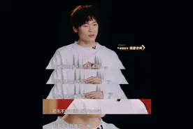 隔壁老樊为毛不易不平反被淘汰，黄霄雲到底什么来头？图片