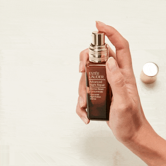 雅诗兰黛5款精华：高能小棕瓶被虚夸，抚纹精华有实效却凭遭吐槽