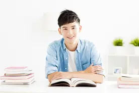 包回收签合同，100天赚20万，大学生回乡养鸭，误入“养殖坑”图片