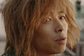 《我不是药神》黄毛还记得吗？如今染成黑发，帅成韩国欧巴图片