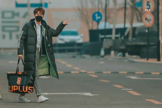 盘点创4青3选秀喜剧人，笨蛋帅哥反向出圈，快乐源泉都在这了