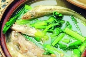 潮汕杂鱼煲图片