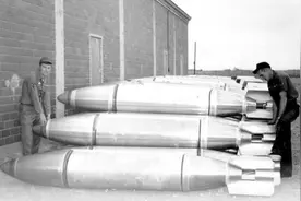 比核武器更可怕，更具杀伤力的武器：凝固汽油燃烧弹图片