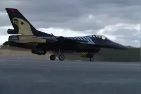 川崎忍者H2R Vs F1赛车Vs F16战斗机Vs超级赛车Vs私人飞机拉力赛图片