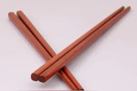 吃西餐用筷子很丢人？图片