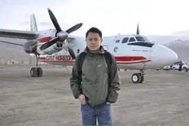 阿富汗浴火重生，记者站在巴米扬大佛下，宗教历史和中国如此紧密图片