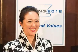 豪门女将不止何超琼！千金大小姐替弟征战商场，船王孙女有风范图片