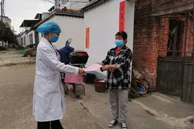 雁山区有一位“逆行”而上的医生单亲妈妈图片