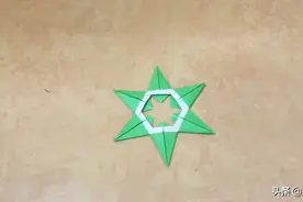 折纸小课堂，带你学习如何折纸六角星！图片