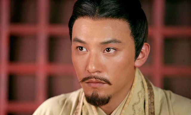 孙策战力排名第九，仅次于许褚，为啥被三个毛贼就给轻松刺杀了？