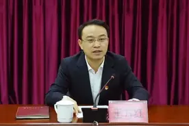 原凭祥市委书记王方红升任西藏自治区经信厅厅长｜南宁发布56名领导干部任职前公示图片