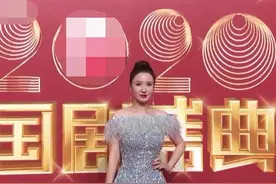 39岁张萌要二胎？红毯穿吉娜同款沾孕气，2岁女儿自幼患心脏病图片