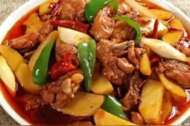 大盘鸡，新疆正宗大菜在家做，一盘全家吃饱图片