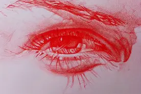 痴迷8年，他用单色彩铅画素描，对人物光感把握极强图片