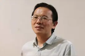 2021-5《芳草》· 新才子书 | 黄朴：《雕像》（节选）、创作谈图片