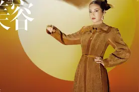赵薇从一线跌落神坛？精修照看着坚硬无神，不如无名小花表现惊艳图片