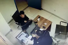 江苏苏州： 男子遭遇黑网贷 无奈之下求助警方图片