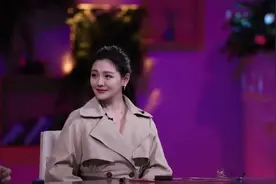 女明星嫁富二代，3胎都是女儿，遭老公骂为何不愿离婚图片