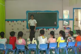 公立和私立幼儿园的差距，小学二年级就暴露出弊端，慎重选择图片