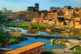 战役“父子兵” 丨社区防疫志愿者中的“大兵小将”图片